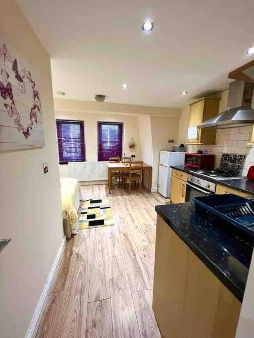 Cosy One Bedroom Flat In Central Londen Buitenkant foto